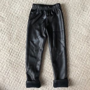 Girls faux leather fleece pants black size 2-3T